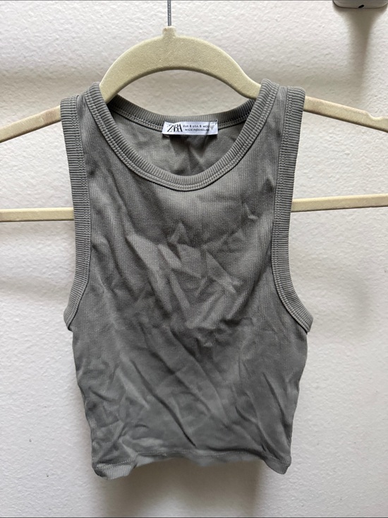 Zara Tops - Zara Olive Gray Ribbed Crop Tank